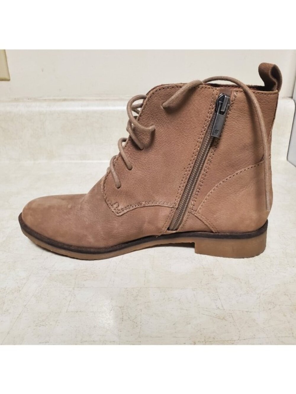 Lucky Brand Suede Boot Chelsea Lace Up 6.5